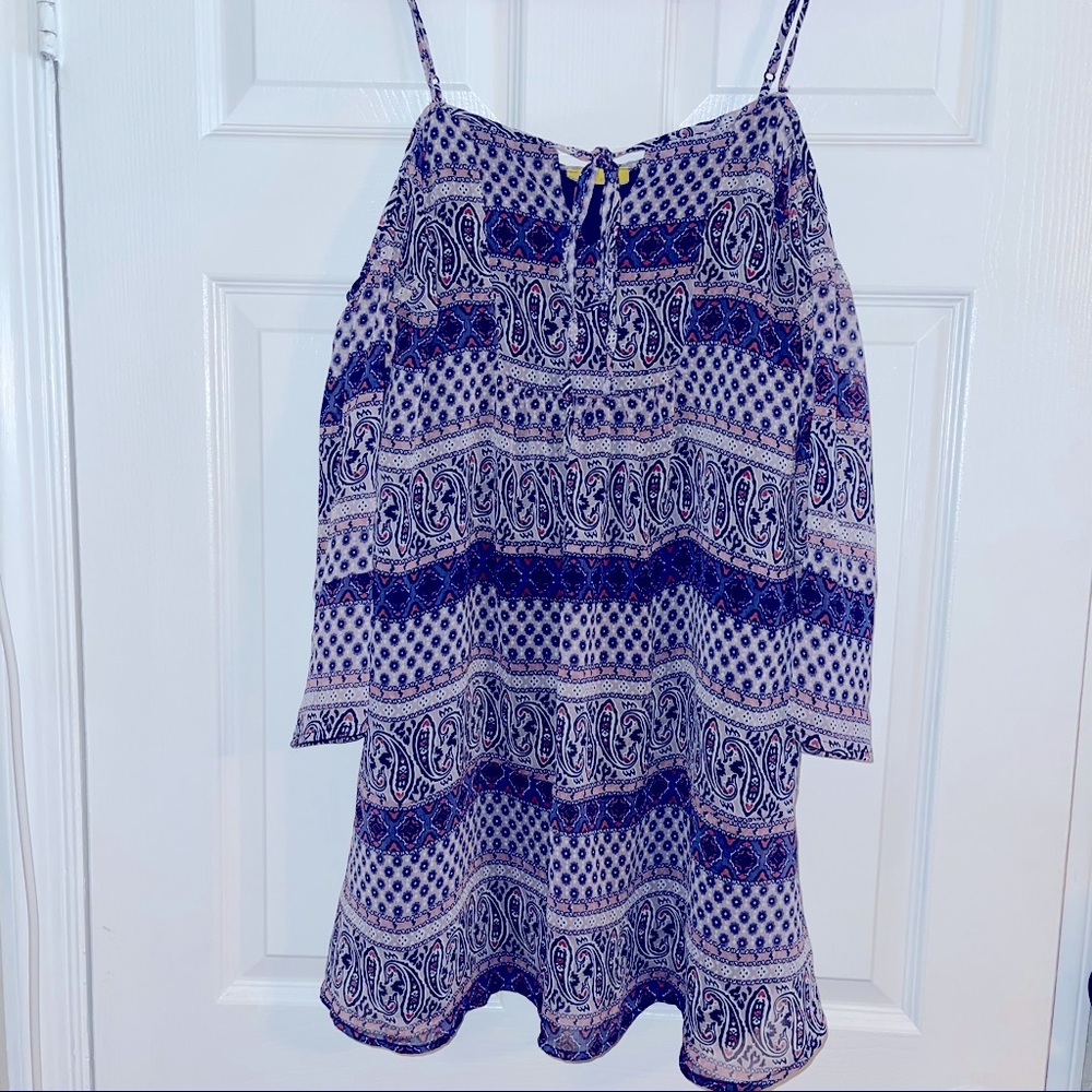 **Must Bundle** Cold Shoulder Flowing Sleeves Boho Spring, summer Dee Elle Dress